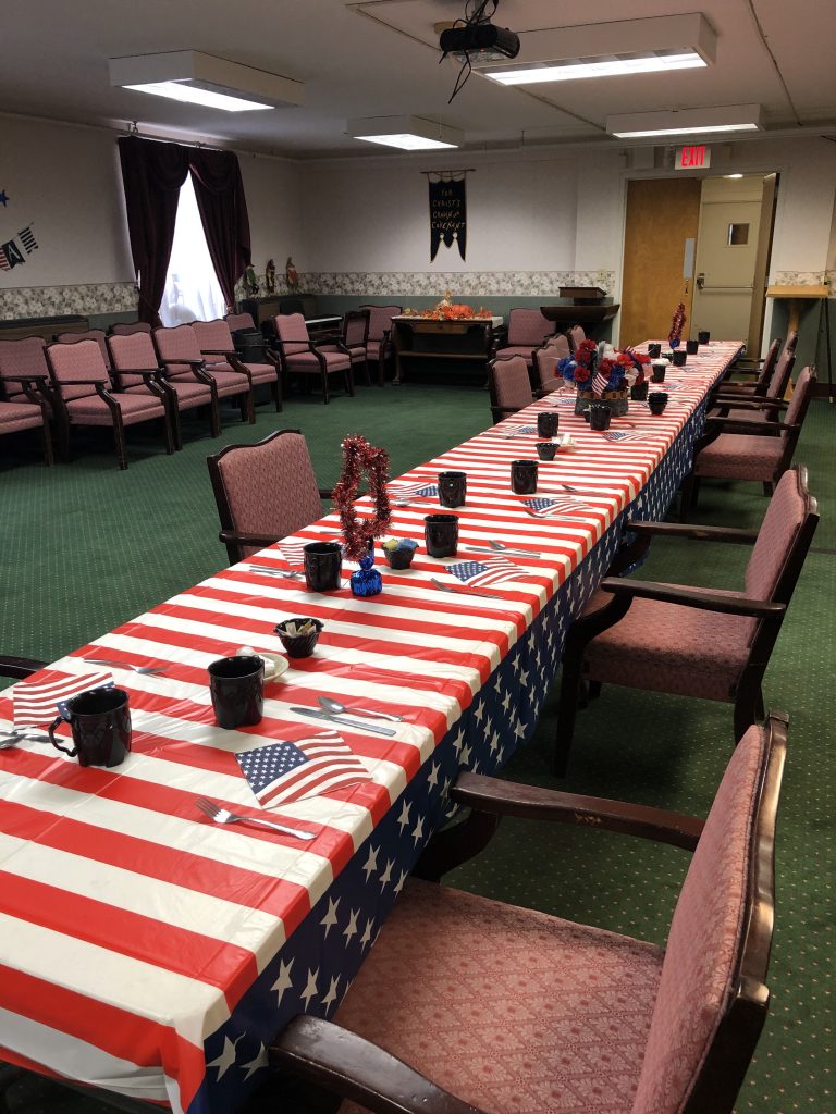 decorated table at Veteran's event